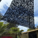 Red de camuflaje triangular negro